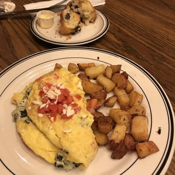 Mimi's Cafe - Tuscan Omelet - Breakfast & Brunch Near Me - Reno, Nevada