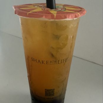 Ding Tea Tierrasanta - Mango Green Tea with Black Boba - Bubble Tea Near Me - San Diego, California