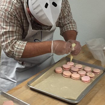 Niagara Falls Culinary Institute - Finishing touches on the Macarons - Cooking Schools Near Me - Niagara Falls, New York Niagara Falls Culinary Institute - Finishing touches on the Macarons - Cooking Schools Near Me - Niagara Falls, New York
