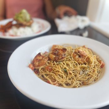 Dorn Michelle's - Shrimp Scampi - New American Near Me - Castroville, Texas Dorn Michelle's - Shrimp Scampi - New American Near Me - Castroville, Texas