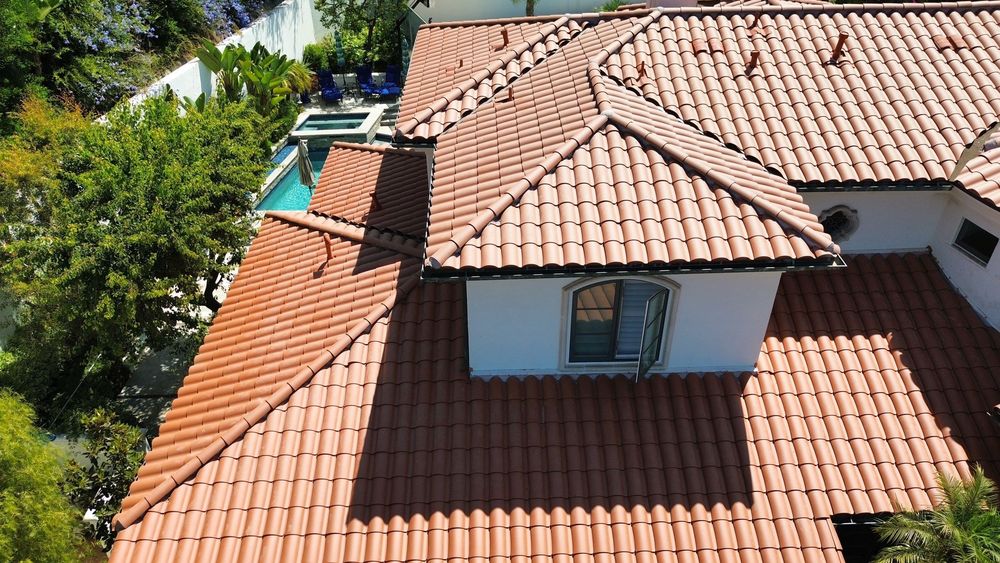 Slide of Pacific Roofers