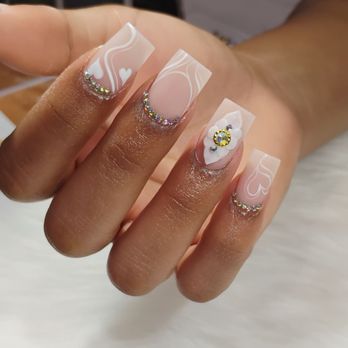 Bright nails and spa - Acrilic nails - Nail Salons Near Me - Houston, Texas