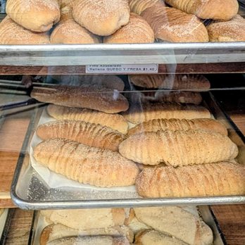 Panadería Nuevo Leon - Bakeries Near Me - Chicago, Illinois
