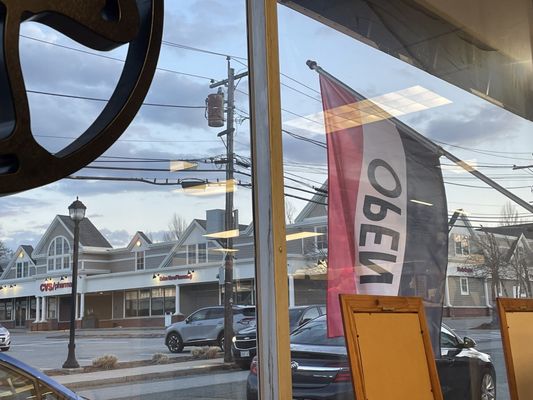 Amici's Pizzeria by null