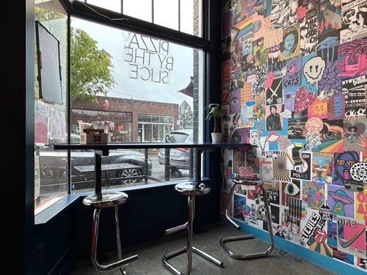 Stevie's Famous Burien by null