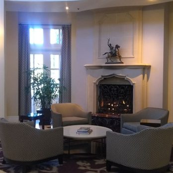 Lafayette Park - Wonderful Lobby with a cozy fire. - Hotels Near Me - Lafayette, California Lafayette Park - Wonderful Lobby with a cozy fire. - Hotels Near Me - Lafayette, California