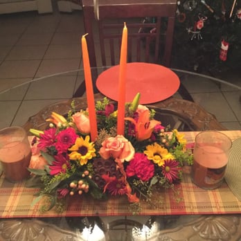Rose Garden Florist - Thanksgiving centerpiece. - Florists Near Me - Largo, Florida Rose Garden Florist - Thanksgiving centerpiece. - Florists Near Me - Largo, Florida