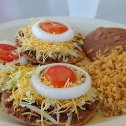 Leti's Tacos - Tostada plate