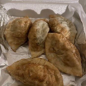 Me's BBQ - Side order Mandoo. Big but hard to eat. Wrappers are hard & chewy. - Korean Near Me - Honolulu, Hawaii Me's BBQ - Side order Mandoo. Big but hard to eat. Wrappers are hard & chewy. - Korean Near Me - Honolulu, Hawaii