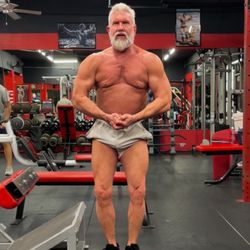 Hardcore Gym - Most muscular showing off the delt pump and the updated gym.