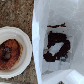 Spunky Dunkers Donuts - Inconsiderate bagging leads to disappointed customer - Donuts Near Me - Palatine, Illinois Spunky Dunkers Donuts - Inconsiderate bagging leads to disappointed customer - Donuts Near Me - Palatine, Illinois