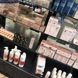 Apotheke im Globus - Apotheke im Globus Apothekerin Petra Wißgott e.Kfr