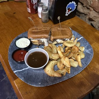 Hideout Saloon - French dip and fries - Cocktail Bars Near Me - Mariposa, California Hideout Saloon - French dip and fries - Cocktail Bars Near Me - Mariposa, California