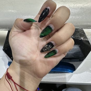 Intrend Nail Studio - Grow out after 4-5 weeks - Nail Salons Near Me - San Gabriel, California