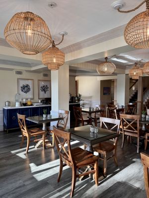 Blue Lantern Inn by null