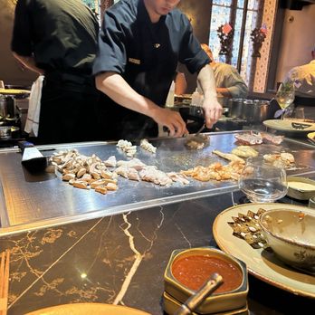 Benihana - Restaurants Near Me - Paris, 75 Benihana - Restaurants Near Me - Paris, 75