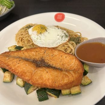 Soup Shop - Salmon w/ garlic noodles - Vietnamese Near Me - Costa Mesa, California Soup Shop - Salmon w/ garlic noodles - Vietnamese Near Me - Costa Mesa, California