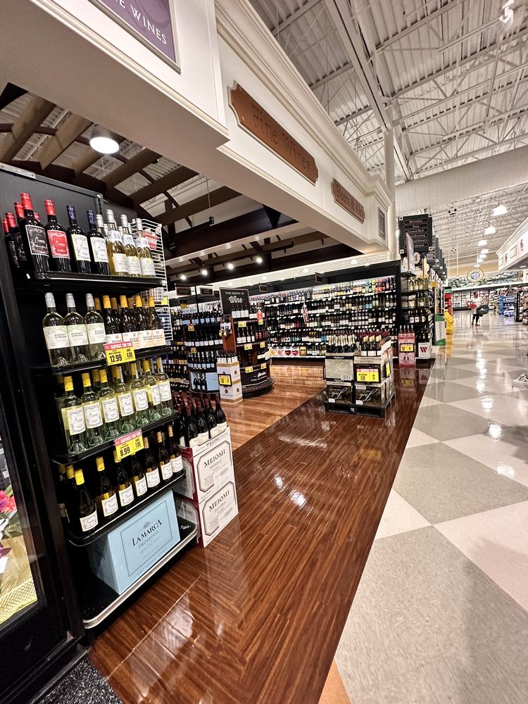 HARRIS TEETER Updated October 2024 55 Photos & 41 Reviews 43300