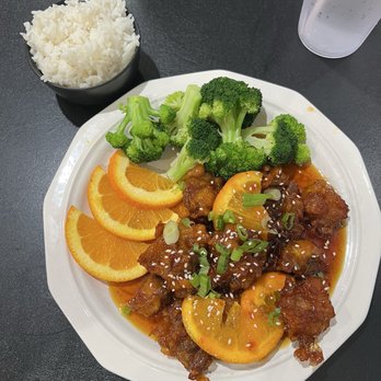 Maki Asian Bowls - Orange Chicken - Asian Fusion Near Me - Cold Spring, Kentucky Maki Asian Bowls - Orange Chicken - Asian Fusion Near Me - Cold Spring, Kentucky