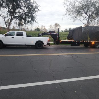 Blood Stripe Trucking - Towing Near Me - Oceanside, California Blood Stripe Trucking - Towing Near Me - Oceanside, California