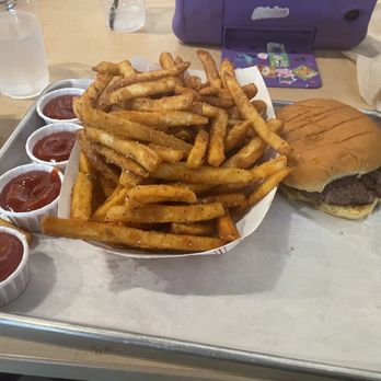 Smash and Sizzle - Burgers Near Me - High Point, North Carolina