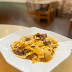 Pasta Party - Beef Braised Pasta | IG @moniquedao