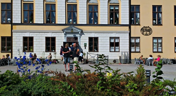 Taxinge Castle Café (Taxinge-Näsby Castle) by null