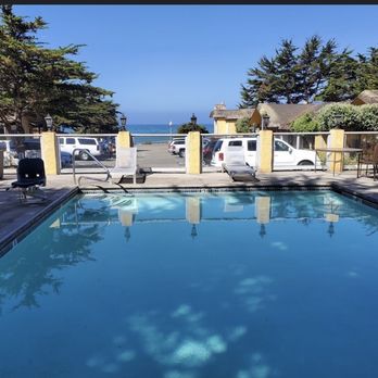 Fogcatcher Inn - Hotels Near Me - Cambria, California