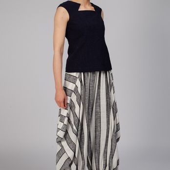 Dogstar - Falls Top - Women's Clothing Near Me - Fitzroy, VIC Dogstar - Falls Top - Women's Clothing Near Me - Fitzroy, VIC