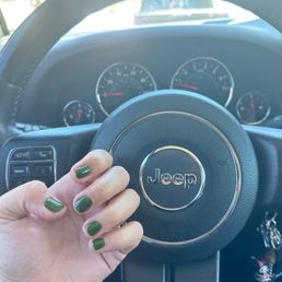 Green nails Green nails