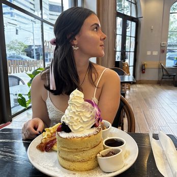 Miam Cafe - Sweet and sour plate - Coffee & Tea Near Me - Coral Gables, Florida