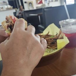 BBQ Bacon Turkey Cheeseburger BBQ Bacon Turkey Cheeseburger