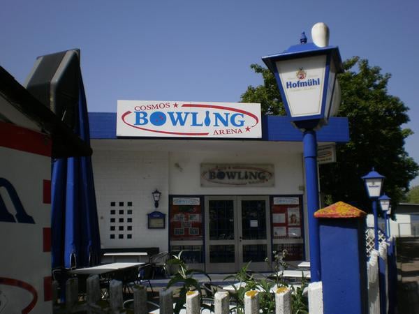 Cosmos Bowling Arena