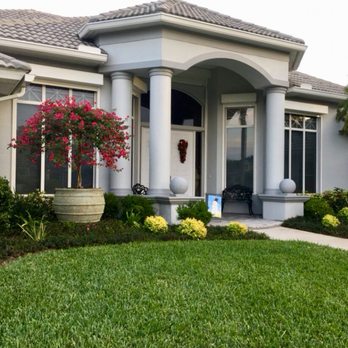The Master's Touch Landscape and Design - Stunning Estate Landscape in Suntree, FL - Landscaping Near Me - Rockledge, Florida The Master's Touch Landscape and Design - Stunning Estate Landscape in Suntree, FL - Landscaping Near Me - Rockledge, Florida