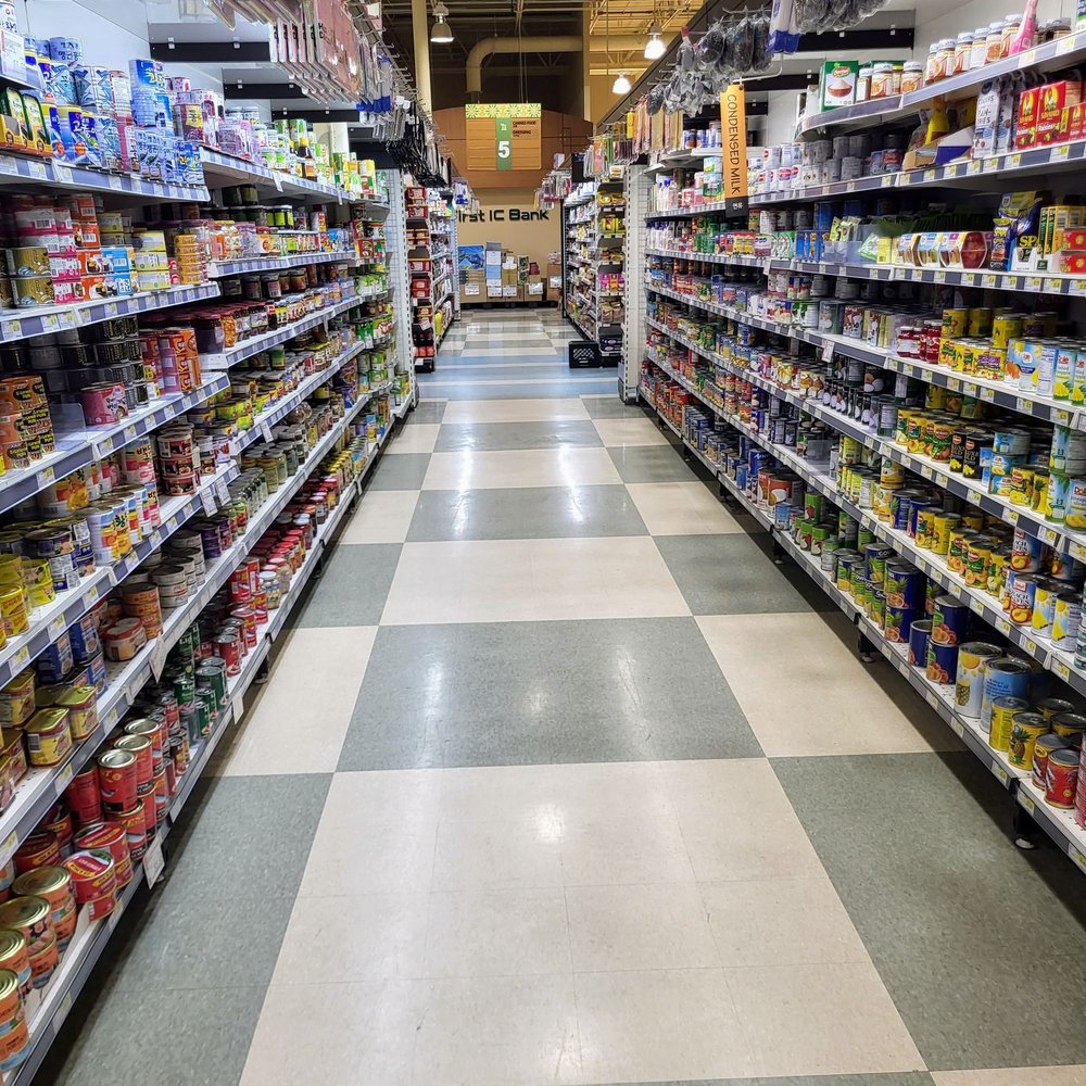 Hmart - Clean and not crowded at all compared to other locations - International Grocery Near Me - Johns Creek, Georgia Hmart - Clean and not crowded at all compared to other locations - International Grocery Near Me - Johns Creek, Georgia