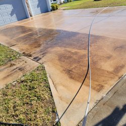 Gator Pressure Cleaning & Custom Painting