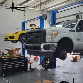 SoloTech AutoWorks - Auto Repair Near Me - West Melbourne, Florida SoloTech AutoWorks - Auto Repair Near Me - West Melbourne, Florida