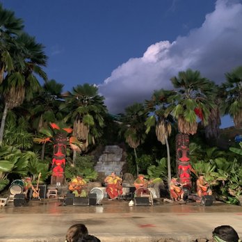 Chief's Luau - Performing Arts Near Me - Kapolei, Hawaii Chief's Luau - Performing Arts Near Me - Kapolei, Hawaii