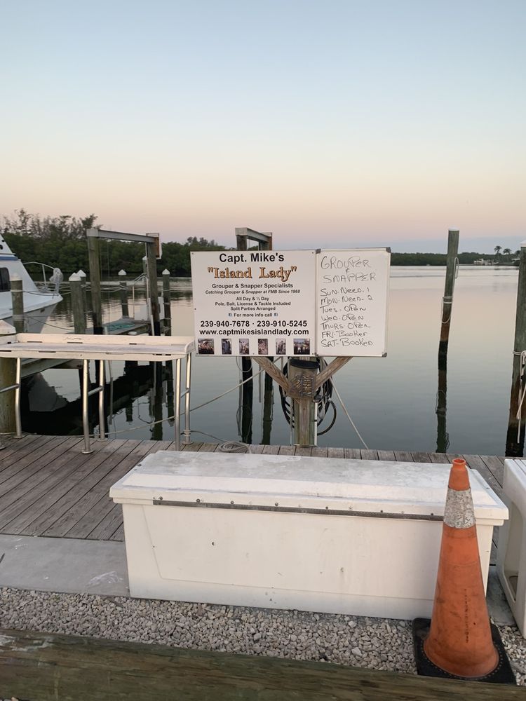 Capt. Mike's Island Lady Logo