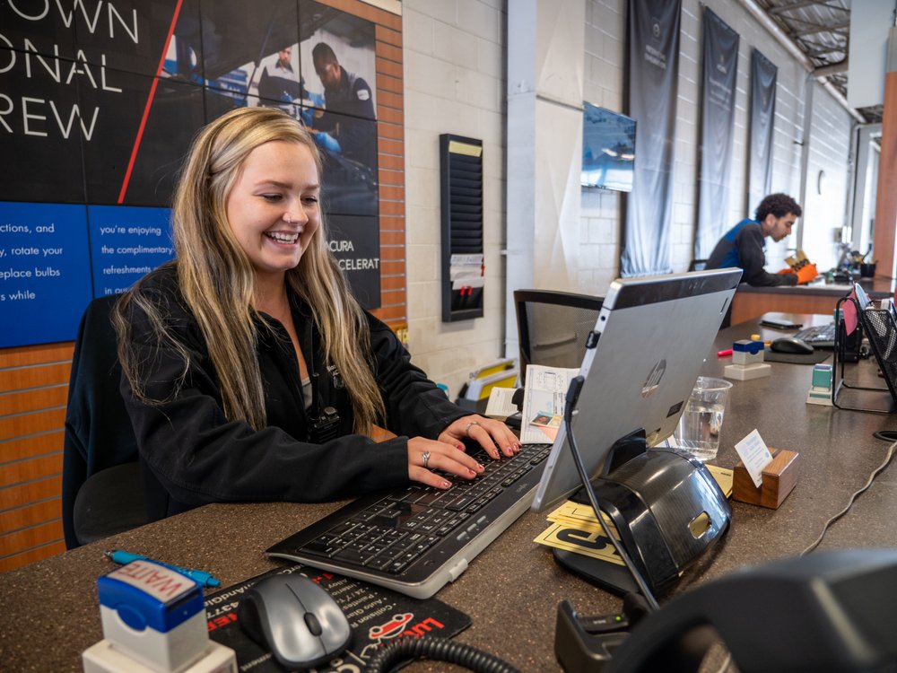 BLOOMINGTON ACURA SUBARU Updated September 2024 45 Photos & 78