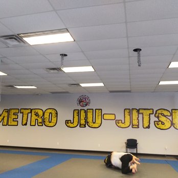 Metro Jiu-Jitsu - Brazilian Jiu-jitsu Near Me - Southgate, Michigan