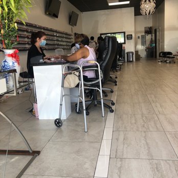 Luxe Nails & Spa - Still wearing the masks. - Nail Salons Near Me - Midwest City, Oklahoma Luxe Nails & Spa - Still wearing the masks. - Nail Salons Near Me - Midwest City, Oklahoma