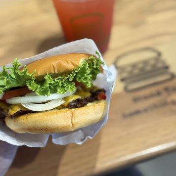 Shake Shack Irvine Spectrum - Burgers Near Me - Irvine, California Shake Shack Irvine Spectrum - Burgers Near Me - Irvine, California