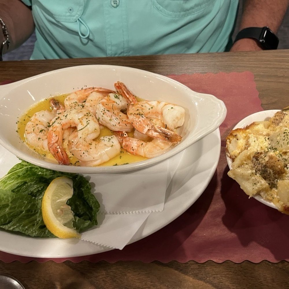 Buskey Bay Resort - Broiled Shrimp with Gold Rush potatoes - Vacation Rentals Near Me - Iron River, Wisconsin