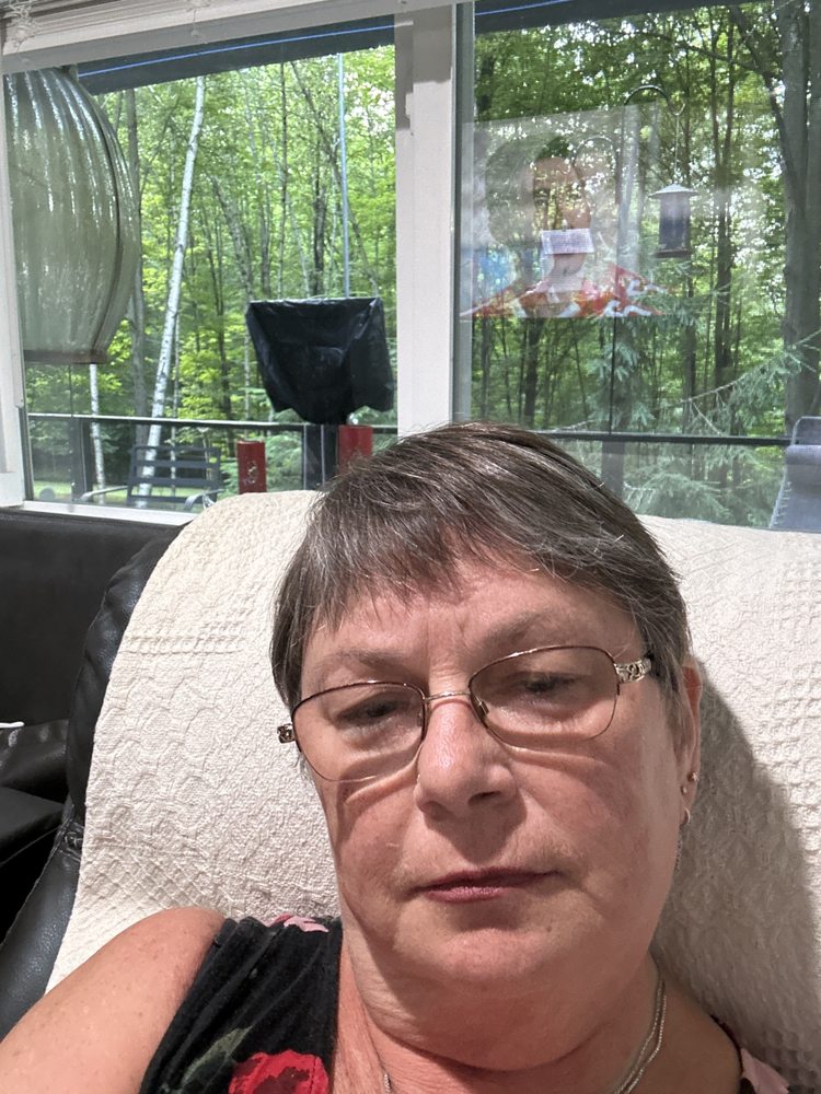 On The Fringe Hair Studio