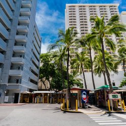 WAIKIKI PARKING GARAGE - 14 Photos & 14 Reviews - 333 Seaside Ave
