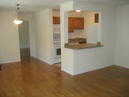 CARDINAL COURT APARTMENTS Updated May 2025 10805 Harvey Dr Fairfax CARDINAL COURT APARTMENTS Updated May 2025 10805 Harvey Dr Fairfax