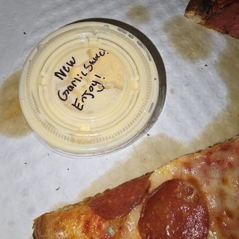 Sam's Pizza - The best sauce I've ever had from a pizza spot! - Pizza Near Me - Palmdale, California