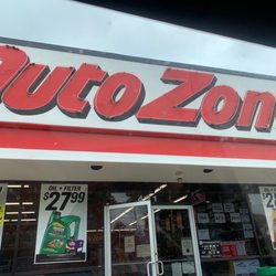 Autozone - Front entrance