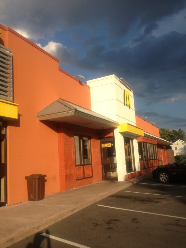 MCDONALD’S Updated June 2024 13 Reviews 500 Curry Rd, Schenectady